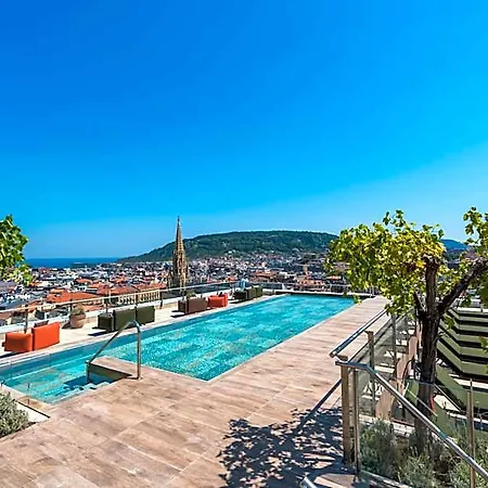 Catalonia Donosti ホテル 4*