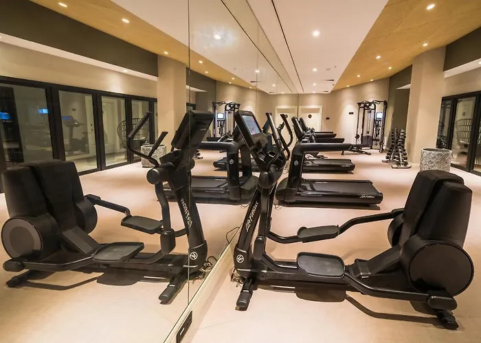 Catalonia Donosti 4*