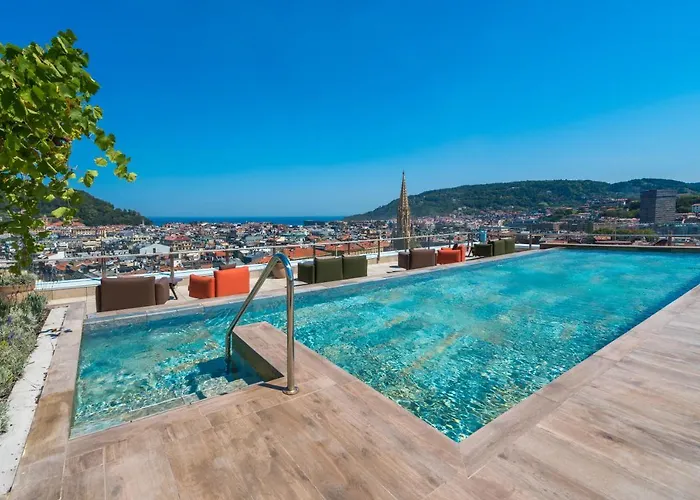 Отель Catalonia Donosti 4*